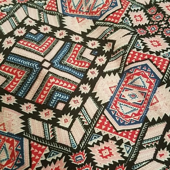 Lularoe OS Leggings - Picture 2 of 2